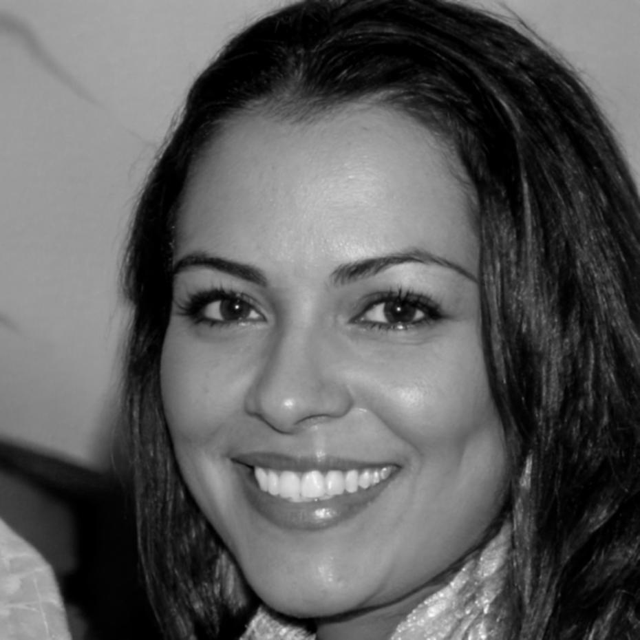 Investment Strategy Instructor Helena Beaumont